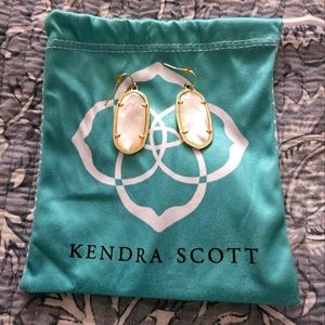 Kendra scott earrings